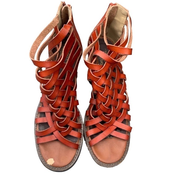 Free People Farylrobin Stacked Heel Sandals Women’s Sz 9 Vegan Leather Crossover - Picture 4 of 9